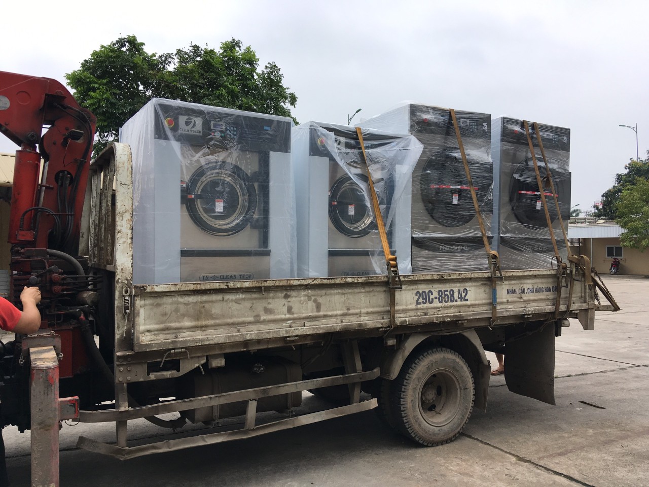 Bán máy giặt công nghiệp tại Từ Sơn - Bắc Ninh 